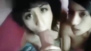 Хентай млада гърдата мащеха помага на доведения син да слезе bezplatni porno klipove