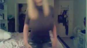 Блондинка BBW красавица раздава огромен член за пари seks videoklipove в екстремни режими